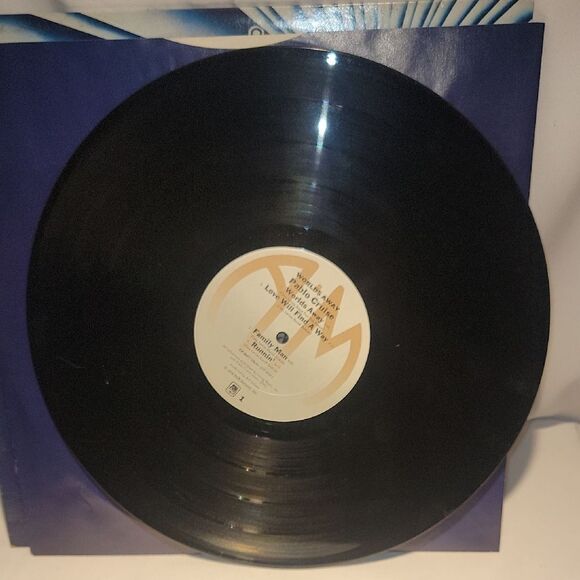 Pablo Cruise 'Worlds Away' Vinyl Record - Picture 6 of 6